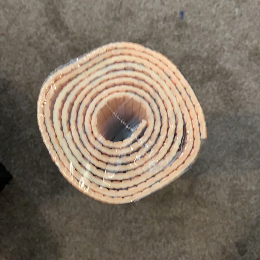 Fabletics Essential Yoga Mat - Picture 5 of 5